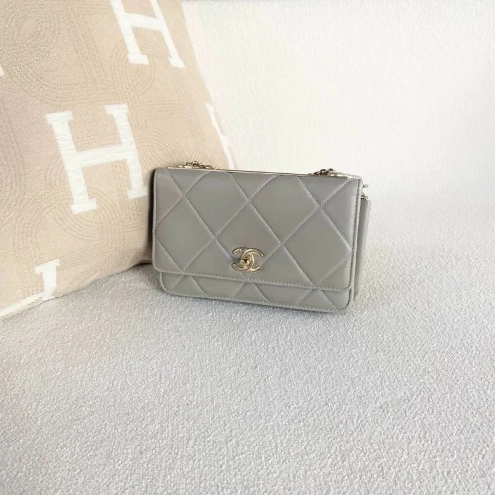 Chanel Women Pre-Loved Bag Very Good Condition